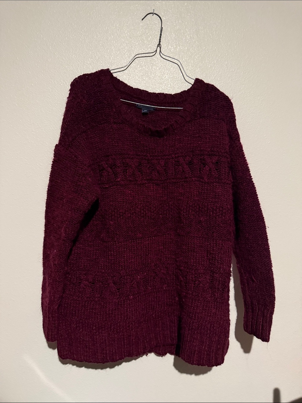 American Eagle Outfitters Chunky Knit Crewneck Sweater - Wine